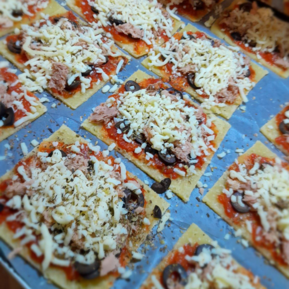 KETO PIZZA SLICES